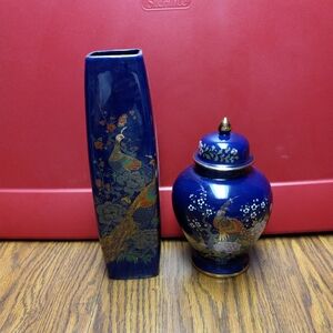 2 ceramic vases (Made In Japan).